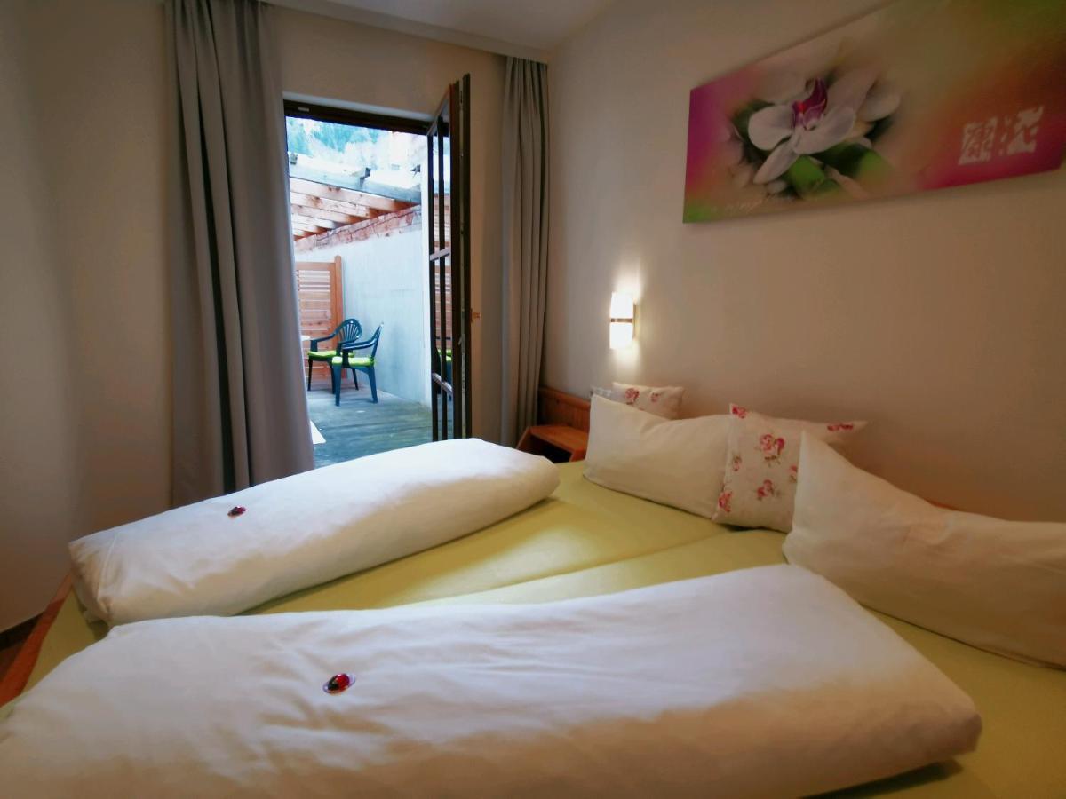A Traumhafte Zirbenwohnung プルツ エクステリア 写真